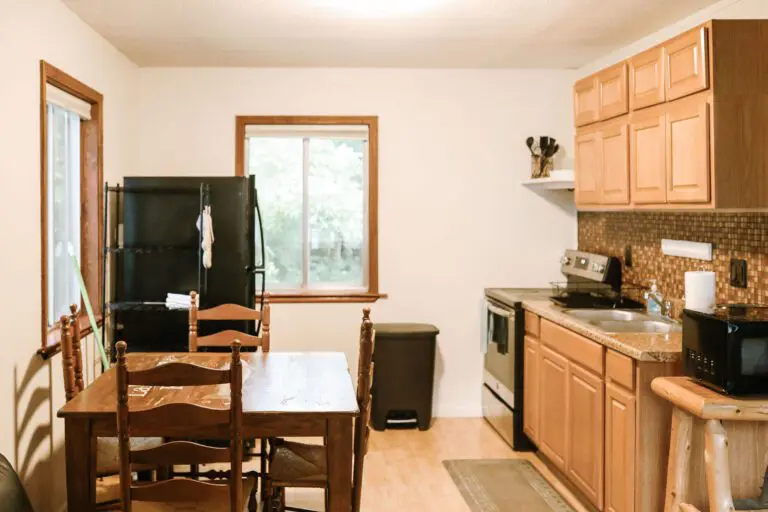 Kitchen and dining area