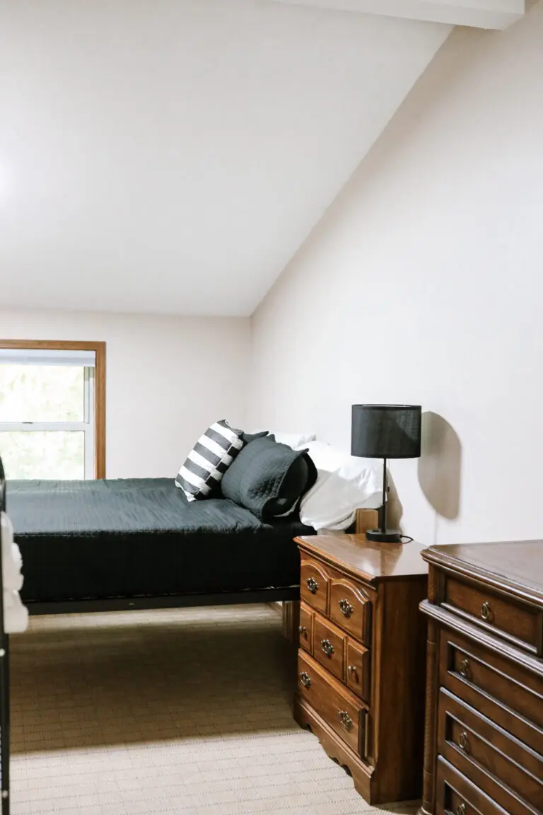 Second bedroom on 2nd floor with King bed