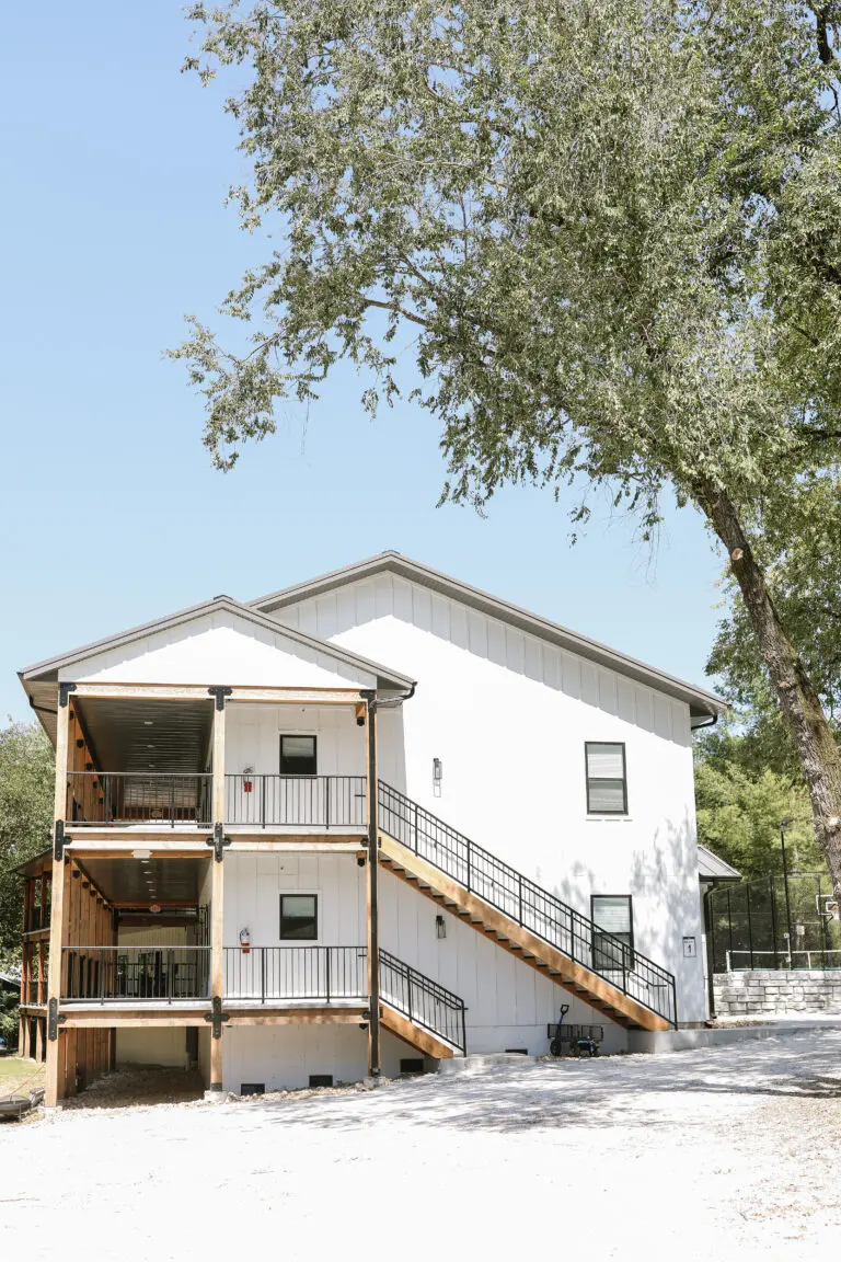 Side view of Cottage 25